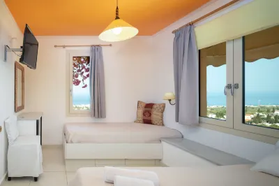 Room in Guest Room - Spacious Room in Creta for 3 People, with AC, Swimming Pool and Nature