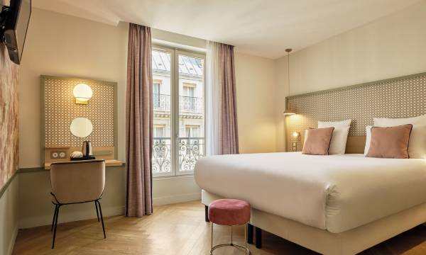 Hotel Cervantes by Happyculture