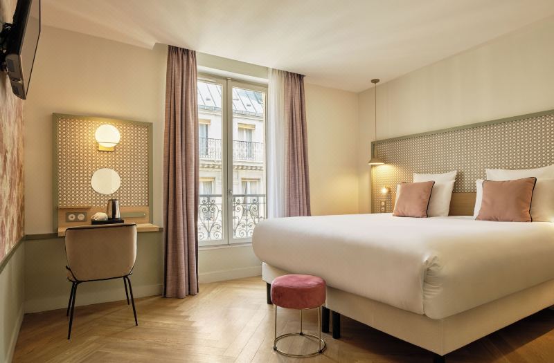 Hotel Cervantes by Happyculture