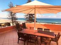 The Beach Retreat Coolum Hotels in Marcoola