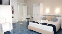 Kalinifta Rooms Apartment - balcony