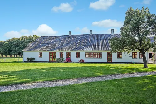 Bed and Breakfast Åløkke Hotels in Nyborg