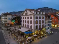 Vevey Hotel & Guesthouse Các khách sạn gần The Fork