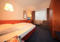 Hotel-Restaurant Seegarten Hotels in Norderstedt