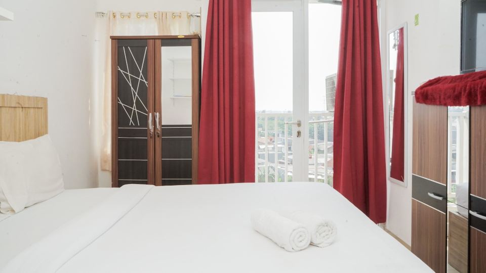 Fully Furnished with Cozy Design Studio Poris 88 Apartment