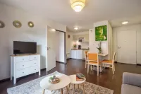 Les Bords de l'Aveyron Hotels in Puygaillard-de-Quercy