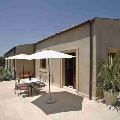 Relais Parco Cavalonga Hotel Exterior