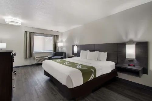 Quality Inn & Suites Wilsonville Hotels in Wilsonville