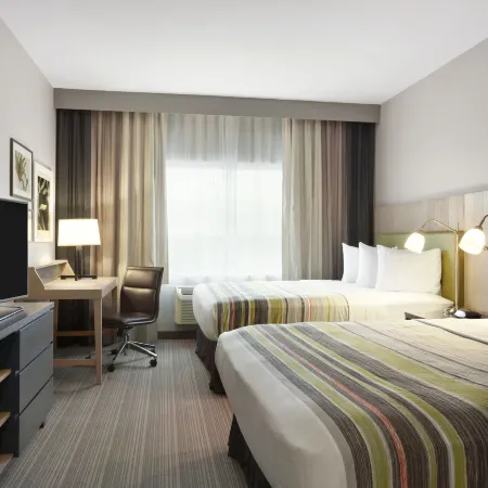 Country Inn & Suites by Radisson Asheville River Arts District