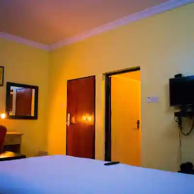 Esporta Suites - Agindingbi Rooms