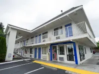 Motel 6 Seattle, WA - Airport Hotels near Foster Golf Links