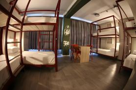 Stay Hybrid Hostel