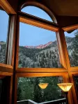 AlaskaRado  2-Bedroom Townhome in Beautiful Ouray