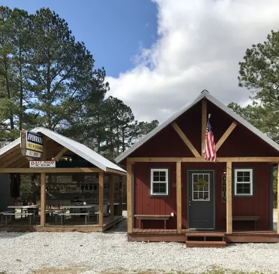 Cozy Cabin 2/LAKE HARTWELL/Green Pond & Broyles Lndgs/Lockable Boat Shelters