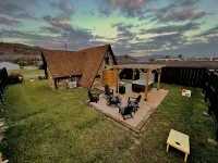 The Rock A-Frame - Modern, Private Patio, Location Hotels in Morgan County