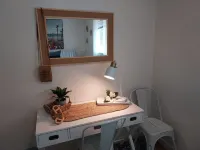 Bright & Trendy Cottage Close to Downtown Albany & Near OSU, Sleeps 4 Hôtels à : Albany