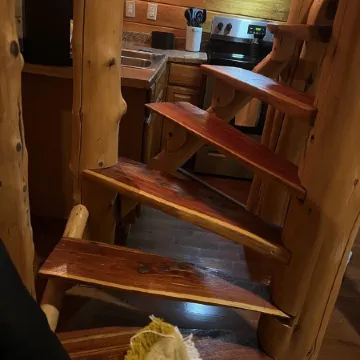 Remodel-New Hot Tub & Massaging Recliners w/Heat