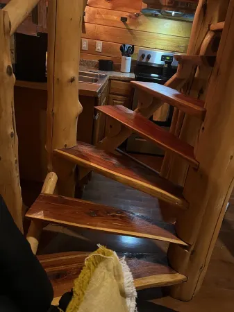 Remodel-New Hot Tub & Massaging Recliners w/Heat