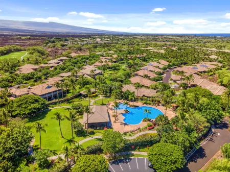 Private Mountain View and Outdoor Kitchen - Serene Tropical Retreat