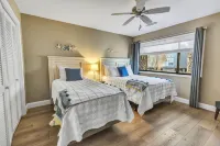 Private Deck with Resort Amenities and Beach Access - Stunning Golf Villa