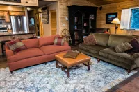 Family Swim Spa and Pool Tables - Gorgeous Spacious Retreat