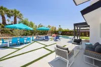 Stunning Pool and Mountain Views - Stylish Desert Retreat