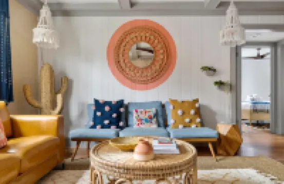 Private Retreat with Stylish Decor and Community Vibes - Tropical Oasis