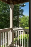 Modern Kitchen and Private Patio Escape - Spacious Tranquil Retreat Hotels in Gurnee
