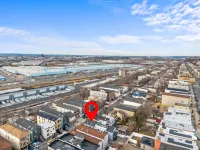 Breathtaking Skyline Views and Spacious Comfort - Stunning Escape Hotels in Jersey City