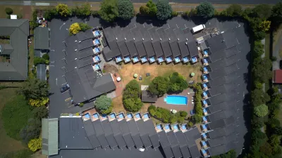 Alpin Motel & Conference Centre Hotels in Horohoro