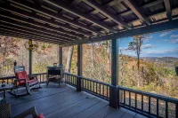 Charming Cabin with Fire Pit and Game Area - Cozy Mountain Retreat Hotels in Henderson County