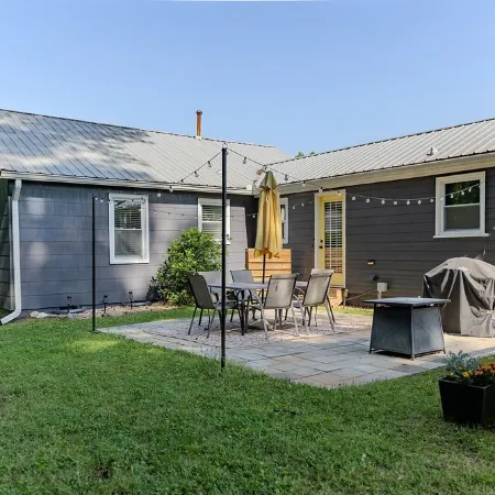 Blue Bungalow w/ Free Golf Cart