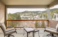 Secluded and Spacious Mountain Getaway