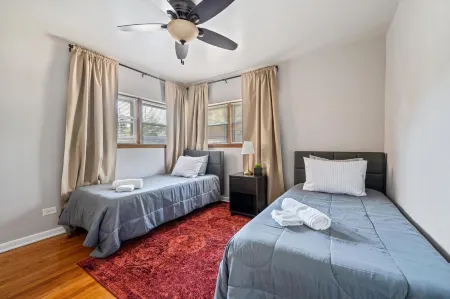 Flexible Check-In and Free Parking Spaces - Stunning Cozy Retreat Отели в г. Кларендон Хилс