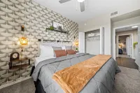 Access to Shopping, Dining and Jogging Trails - Stylish Modern Oasis