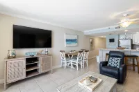 Stunning Gulf Views and Resort Amenities - Gorgeous Coastal Retreat