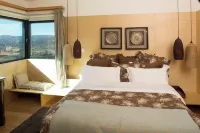 Casas Do Coro Hotels in Longroiva