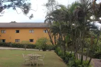 Paradies Hotel Express Hôtels à : Itatiba