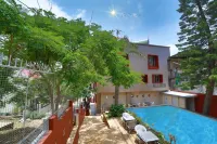 Hotel Marigold with Swimming Pool by SAH Hotels in Mount Abu