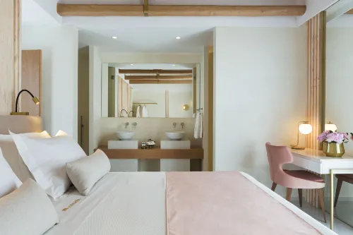 Mirabile Luxury Suites - balcony