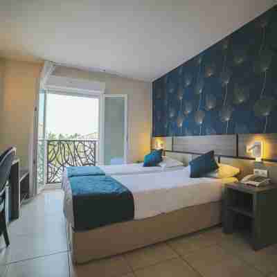 Holidays & Work Hotel Rooms