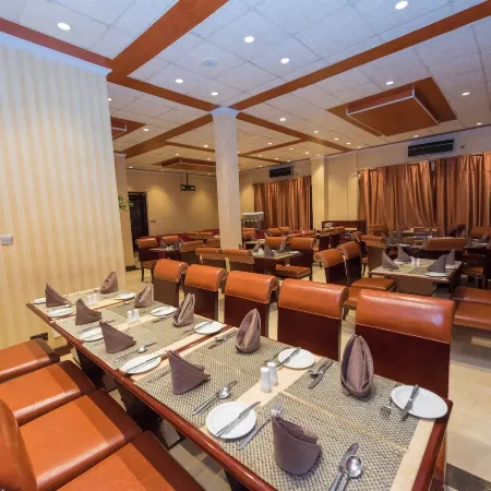 Simama Hotel