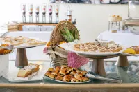 Mangia's Selinunte Resort - breakfast