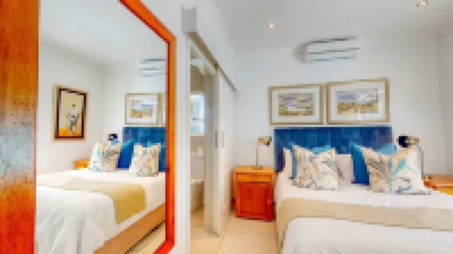 Caribbean Estate Deluxe Hotels in Port Edward