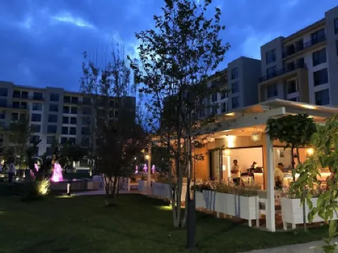 Seaside Mamaia Hoteles en 