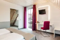 Hotel Hellers Twenty Four II -24h-Check-in-