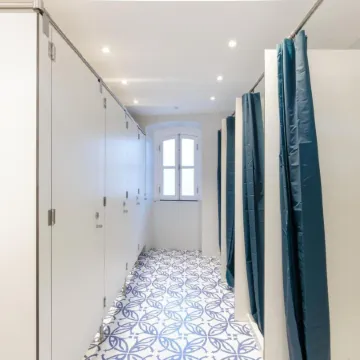 Heaven Inn Suites & Terrace