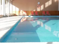 Apartment Crans-Montana Near Ski Slopes - Swimmingpools