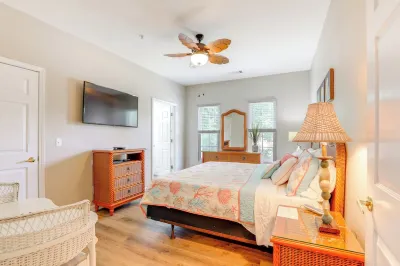 Savannah Shores Resort Condo < 2 Mi to Beach!