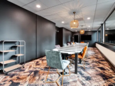 COWOOL Grenoble グルノーブルのホテル